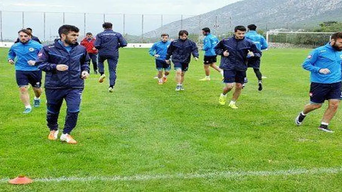  FETHİYESPOR'DAN ÇİFTE BEKLENTİ