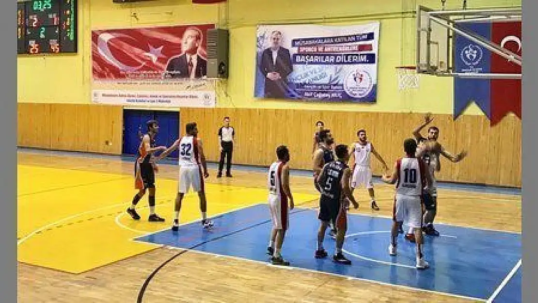 FETHİYE BASKET LİDERLİĞİNİ SÜRDÜRDÜ