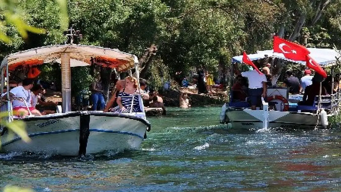 Akyaka'da sonbahar güzelliği