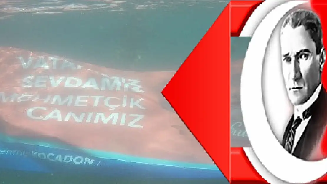 Dalgıçlar deniz dibinde Mehmetçik pankartı açtı