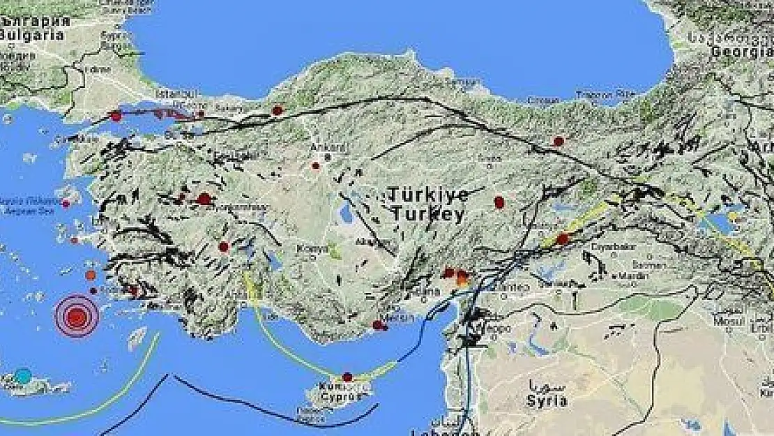 Ege'de 1 saatte 9 büyük deprem