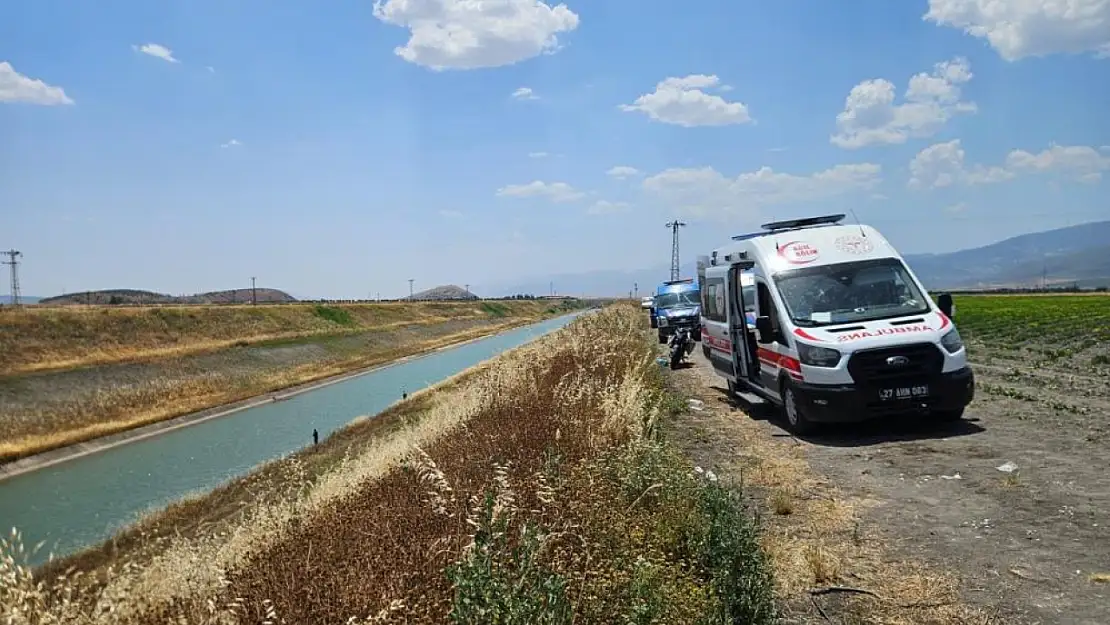 17 yaşındaki genç serinlemek için girdiği kanalda kayboldu