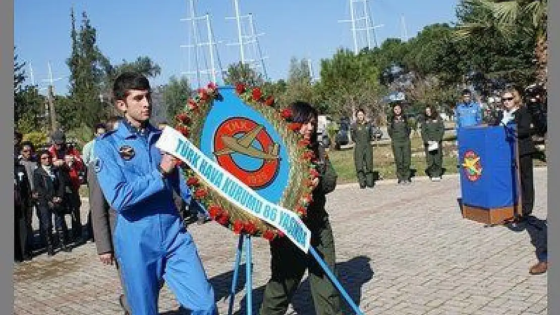 TÜRK HAVA KURUMU KURULUŞ YILDÖNÜMÜ SEVİNCİ YAŞIYOR