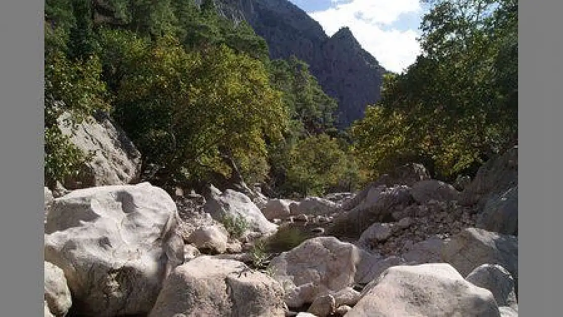 KARANLIKİÇİ KANYONU'NUN TURİZME AÇILMASINA HES ENGELİ İDDİASI...