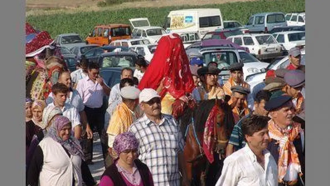 YAYLADA YÖRÜK KÜLTÜRÜ CANLANDIRILDI