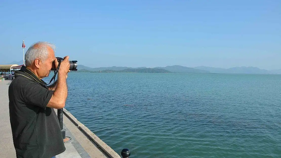 Köyceğiz Gölü turkuaz rengiyle büyülüyor (video)