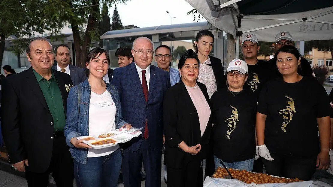 Muğla protokolü iftar yemeğinde buluştu