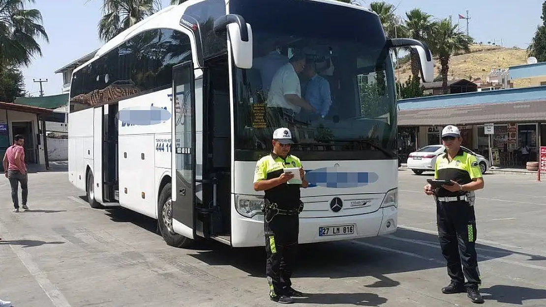 Otobüslerde 'sivil memur' uygulaması