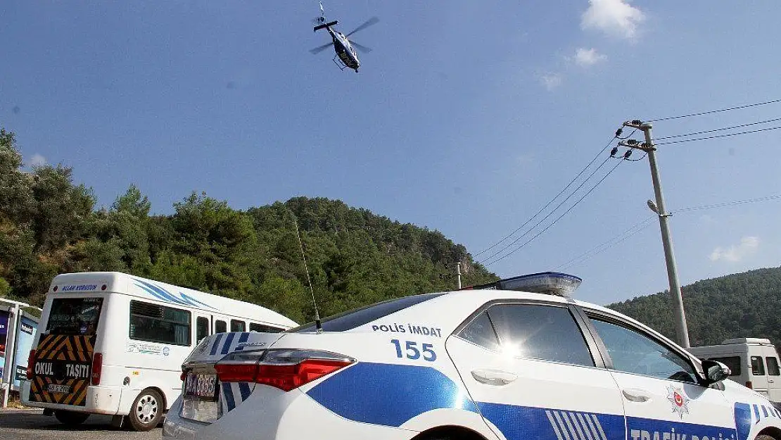 Fethiye'de helikopter ile havadan trafik denetimi