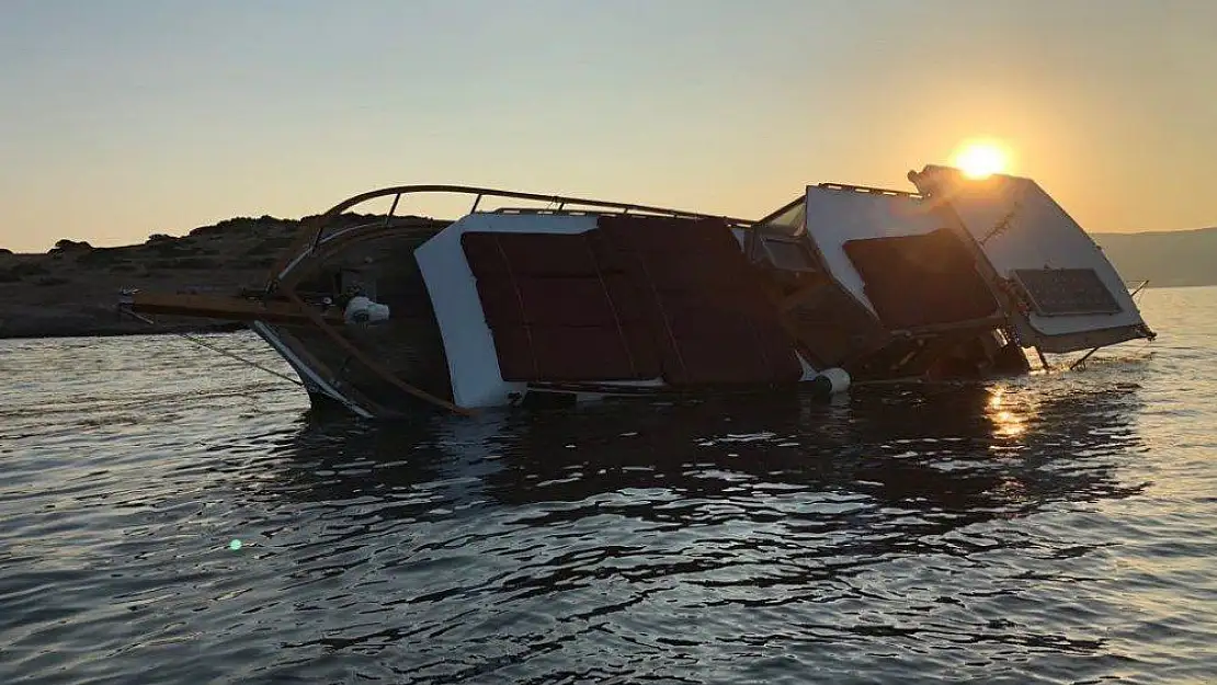 Bodrum'da tur teknesi karaya oturdu