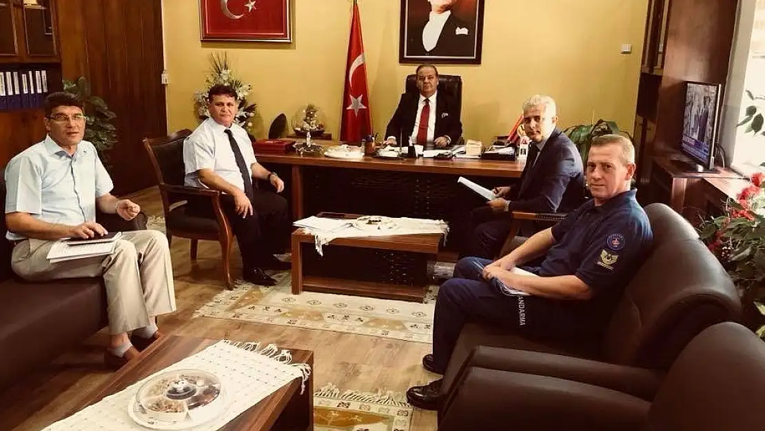 Okul çevrelerinde alınacak güvenlik tedbirleri planlandı