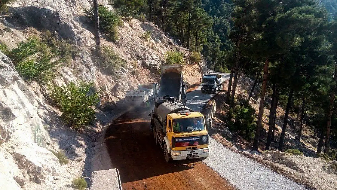 Karaağaç, tarihinde ilk kez asfaltla tanıştı