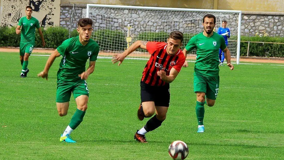 TFF 3. Lig: Muğlaspor:1 Gölcükspor: 1