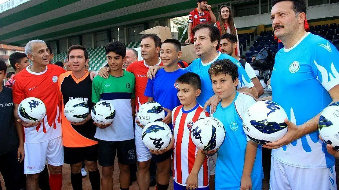 'Futbolun Efsaneleri' Muğla'da