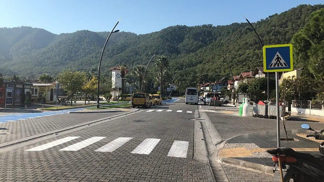 Büyükşehir yol çizgilerini hatırlattı