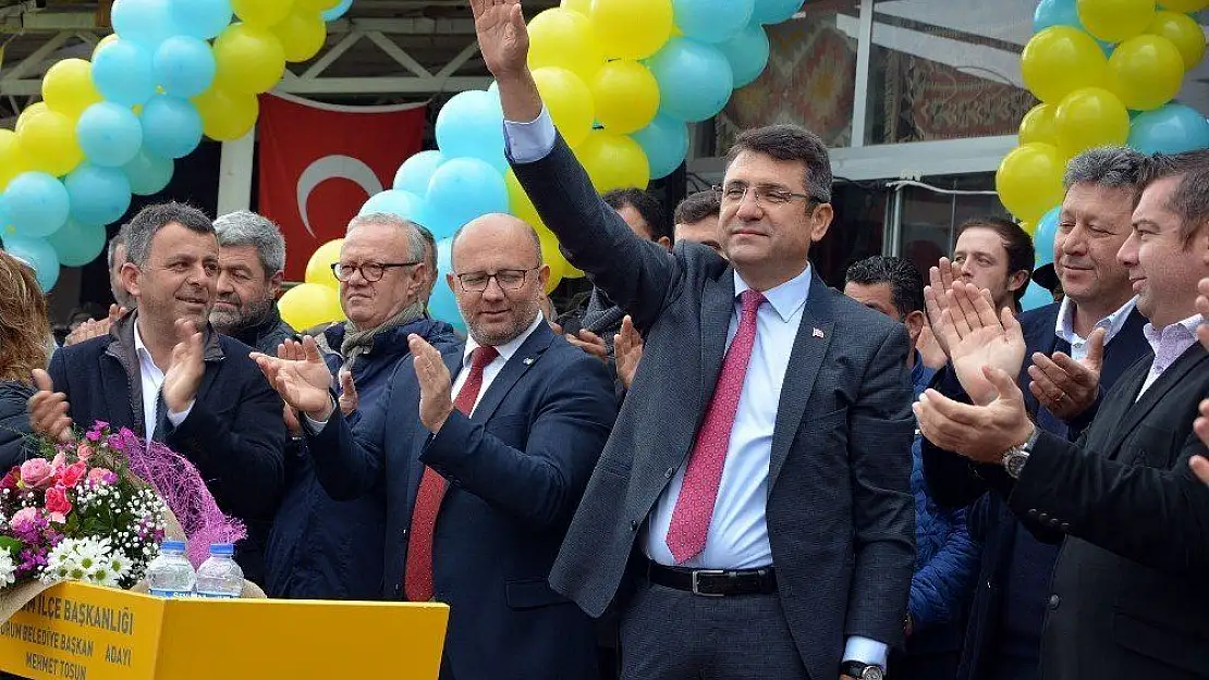 Mumcular'da Mehmet Tosun izdihamı