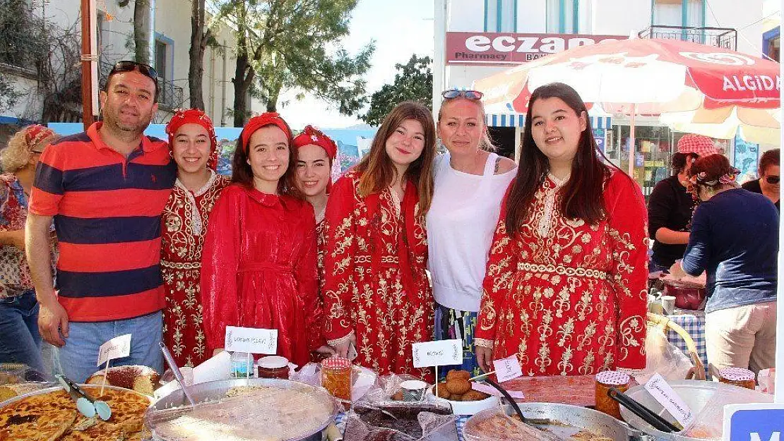 Halk oyunları yarışmasına girecek Karya Çiçekleri için kolları sıvadılar