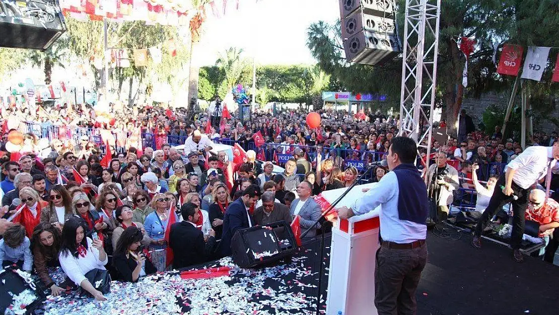 Bodrum'da Ahmet Aras izdihamı