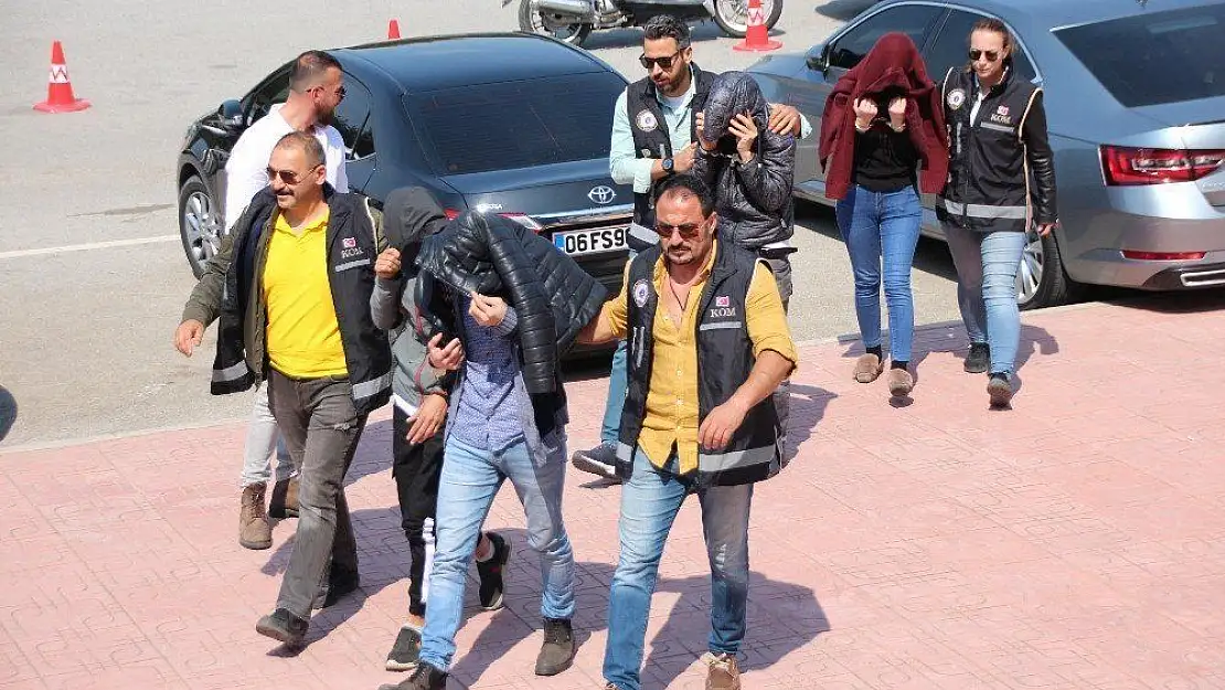 Bodrum'da fuhuş operasyonu: 5 gözaltı