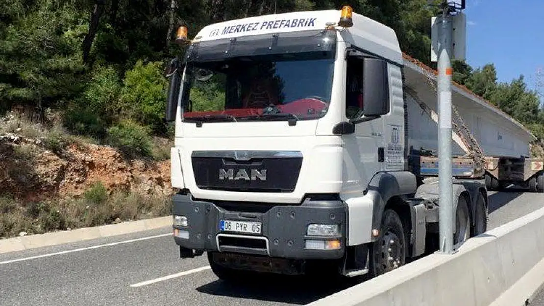 Sakar trafiği felç oldu