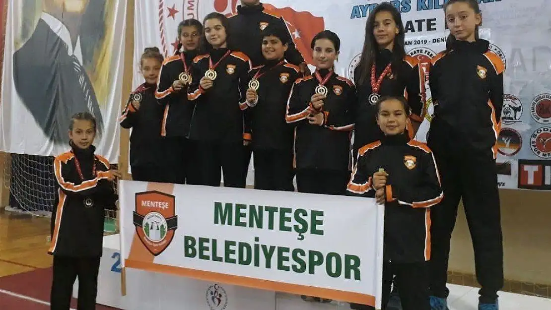 Menteşe Belediyesi karate takımından 9 madalya