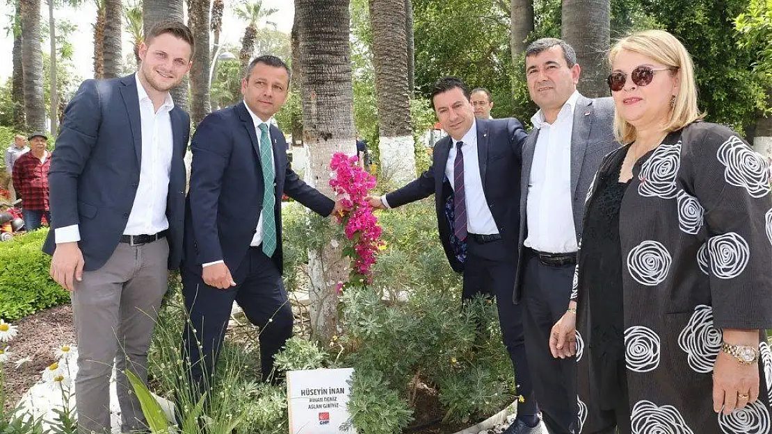 Bodrum'da Deniz ve arkadaşları için üç fidan dikildi