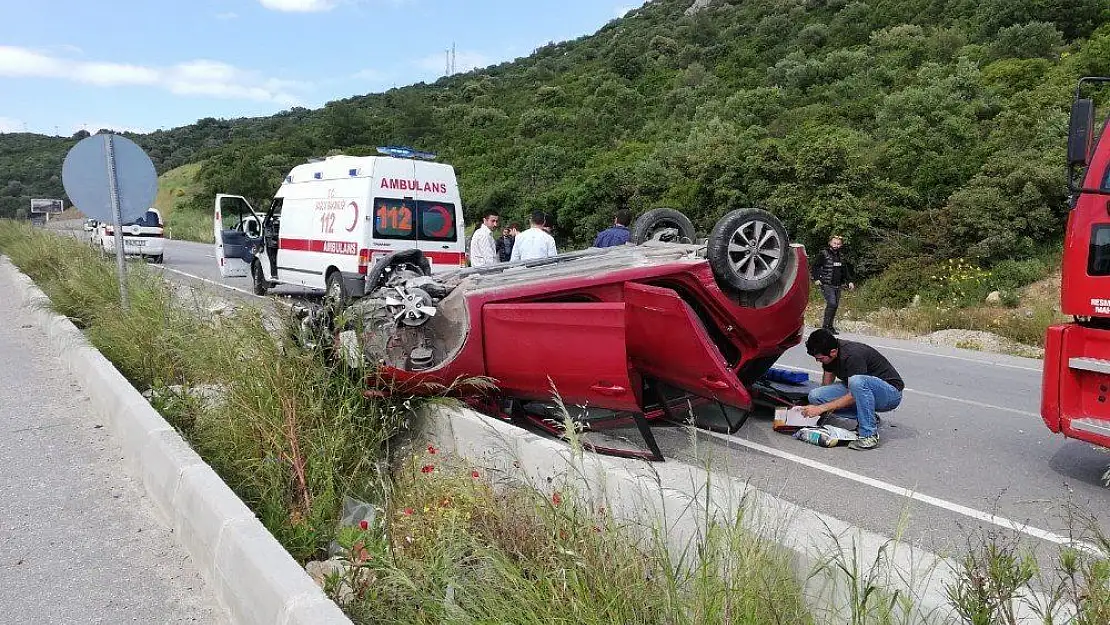 Otomobil karşı şeride uçtu 4 kişi yaralandı