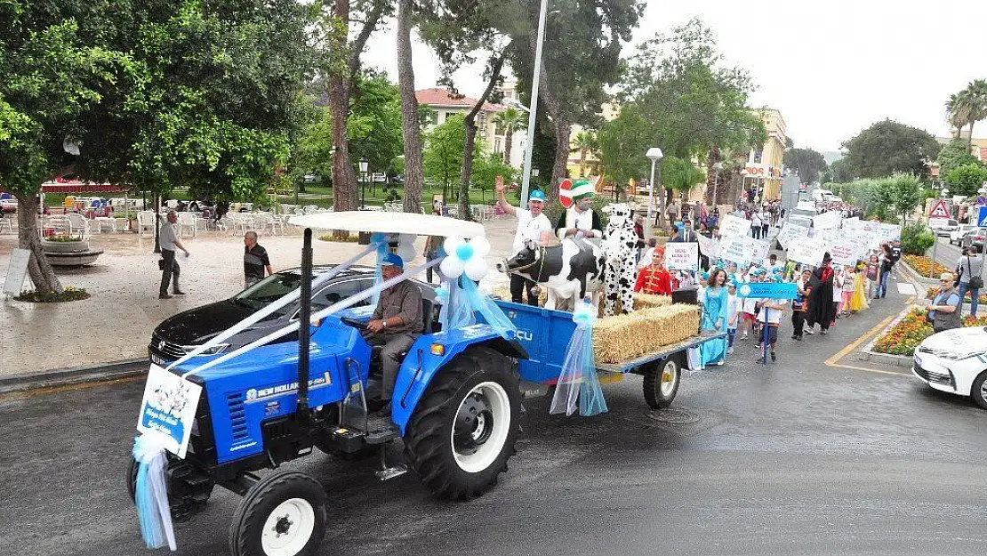 Milas Süt Birliğ'nden şenlik havasında kutlama