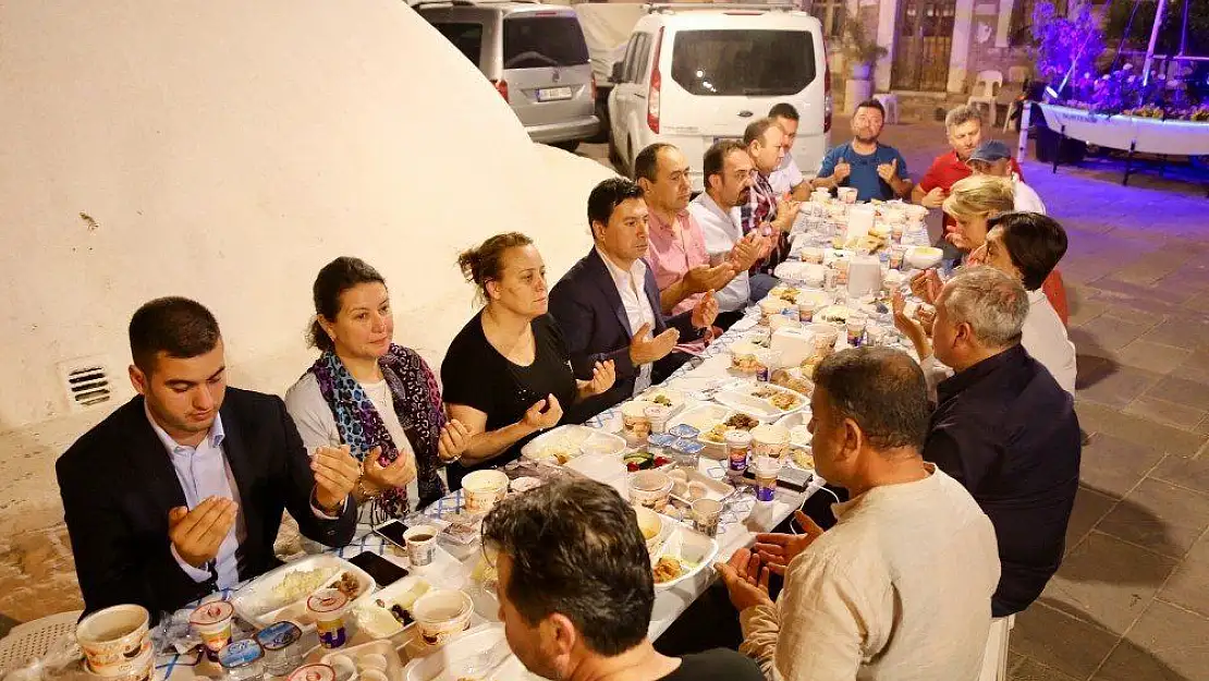 30 yıllık sahur geleneği bu yıl da bozulmadı