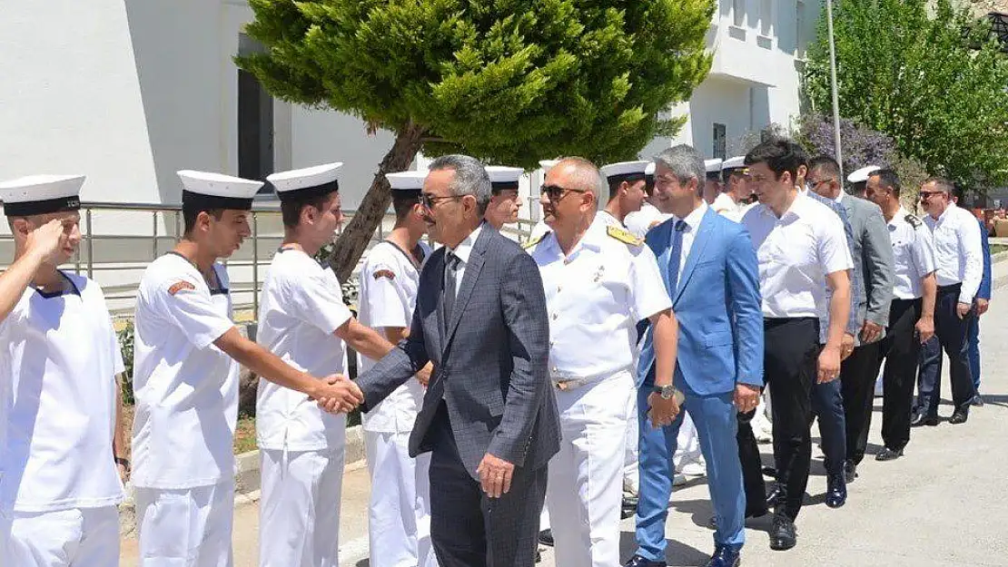 Marmaris'te resmi bayramlaşma töreni yapıldı