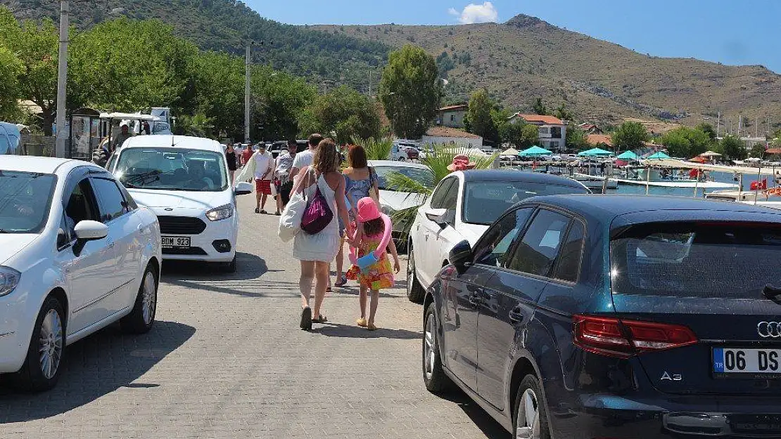 Alaçatı'nın rakibi Selimiye doldu taştı