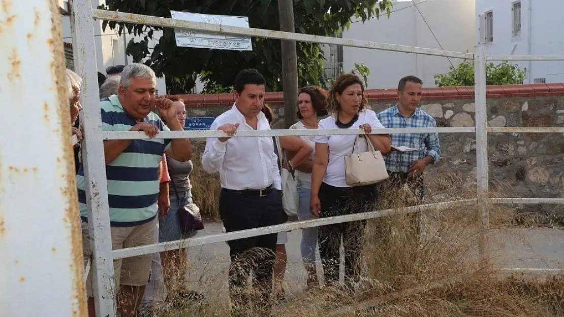 Yıllardır sokağa inen Belediye Başkanı görmedik