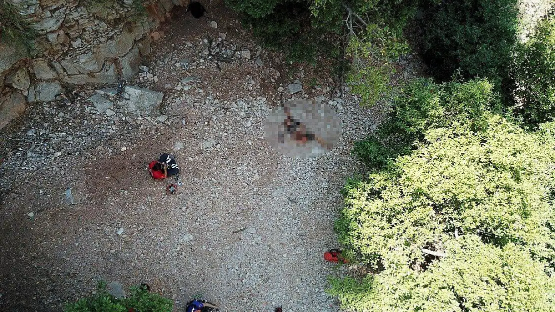 230 metreden Kelebekler Vadisi'ne düşen Polonyalı turist öldü