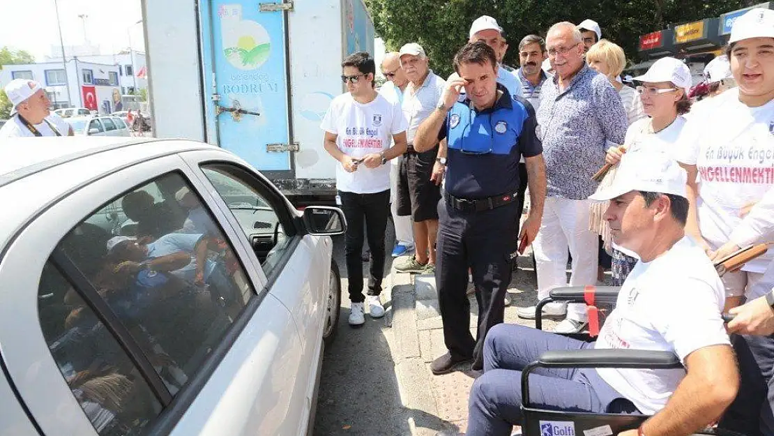 Belediye Başkanını tekerlekli sandalyede görenler şok oldu