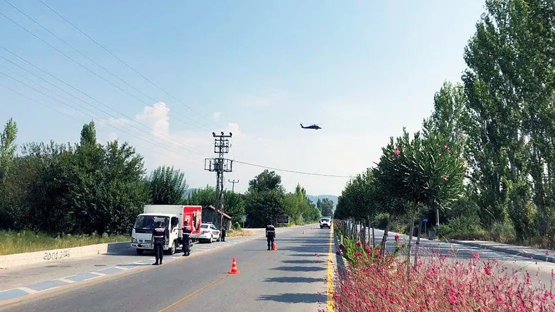 Jandarma trafikten Dalyan yoluna havadan takip