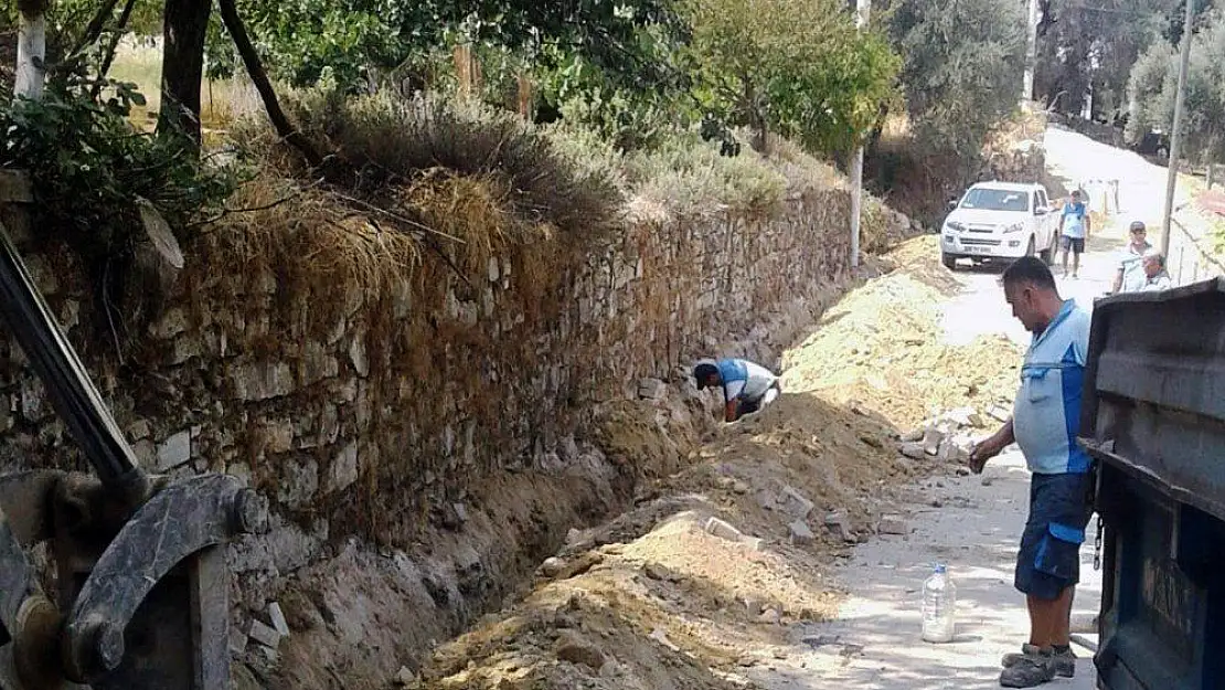 Kultak Mahallesi'nin İçme Suyu hatları yenileniyor