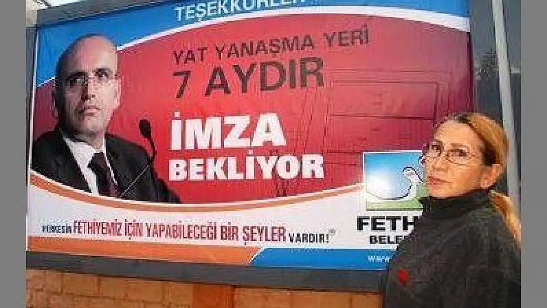 FETHİYE BU AFİŞLERİ KONUŞUYOR