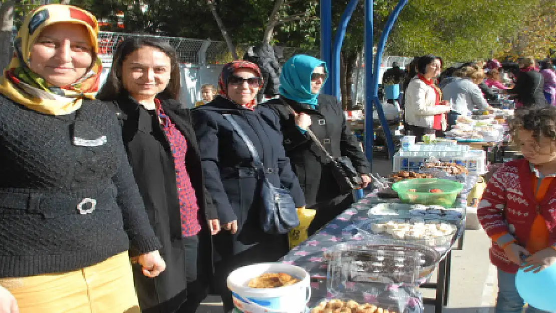 OKUL İHTİYAÇLARI İÇİN KERMES...