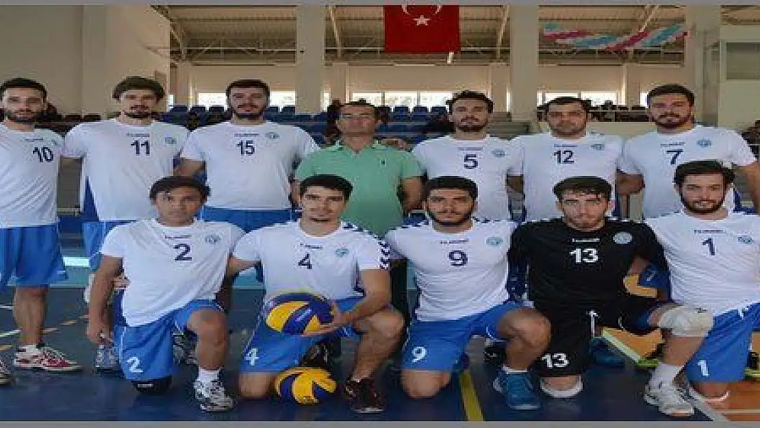  Seydikemerli voleybolcular tecrübesizliğin kurbanı