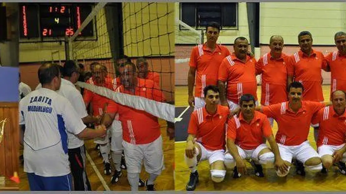 VOLEYBOL TURNUVASININ ŞAMPİYONU FESKİ