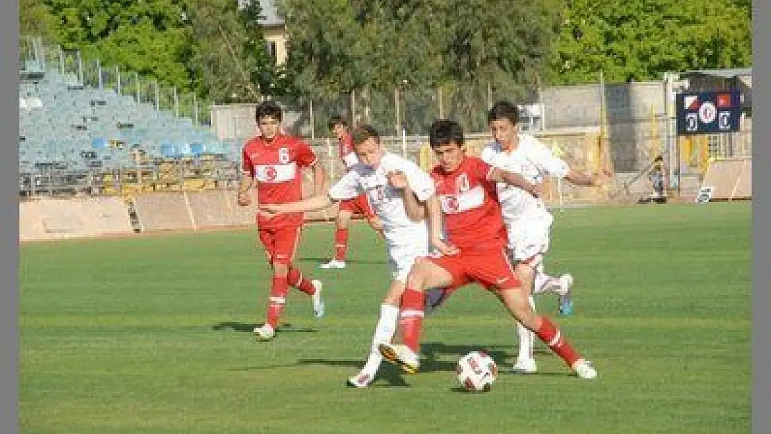 MİLLİ TAKIM DOSTLUK MAÇINDA İSVİÇRE'YE TAKILDI 1-1