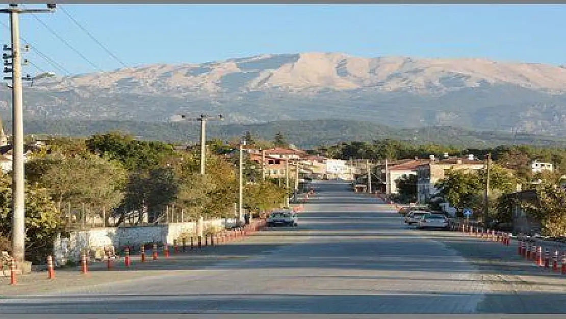 SEYDİKEMER'DE GERİŞBURNU YOLU TRAFİĞE AÇILDI