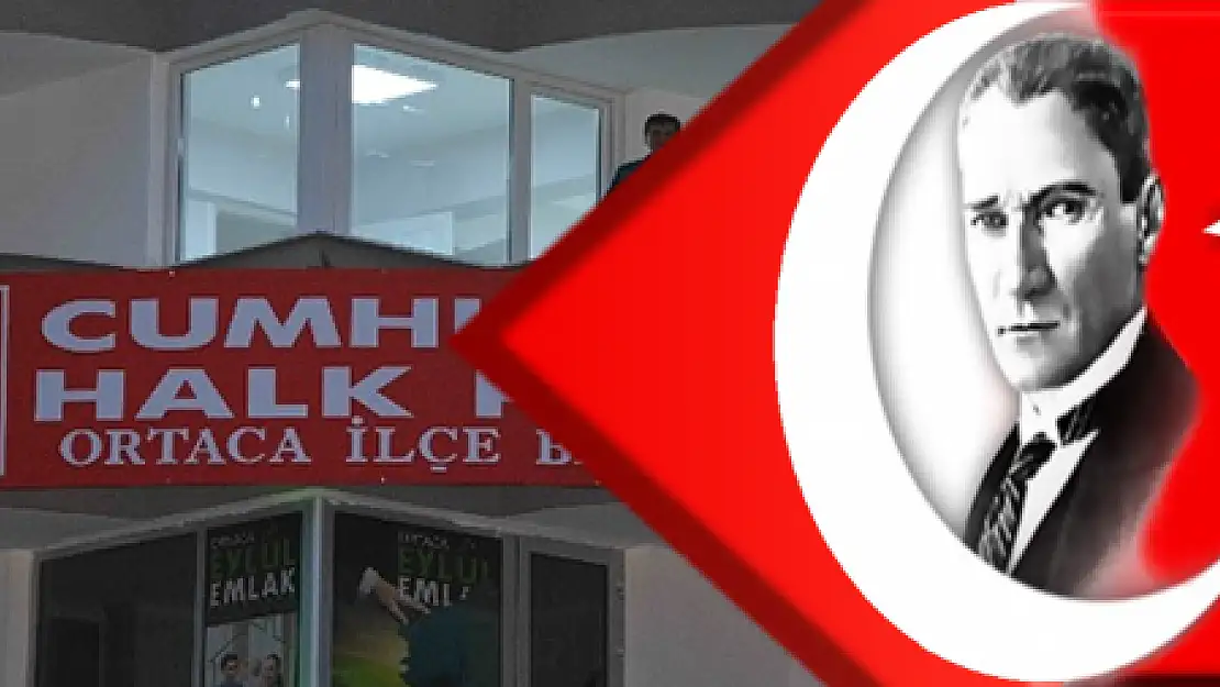 Ortaca CHP yeni binasına tabelasını astı