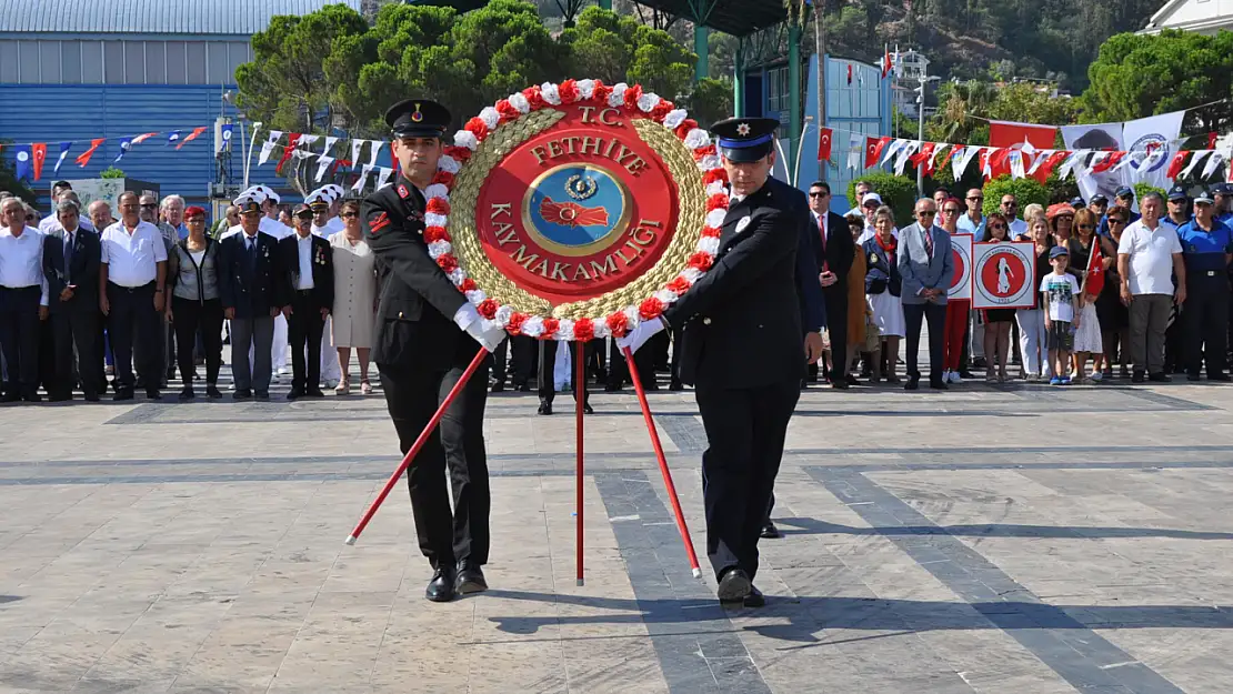 30 Ağustos Zafer Bayramı Fethiye'de Törenle Kutlandı