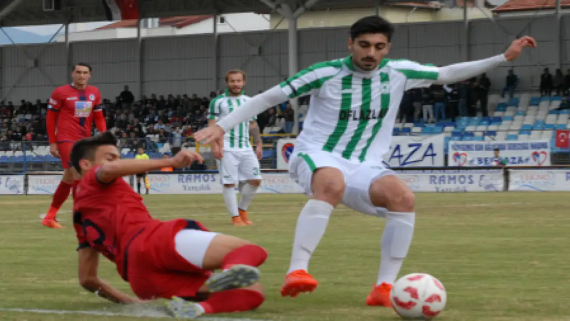 FETHİYESPOR HAKEME ÖFKELİ...