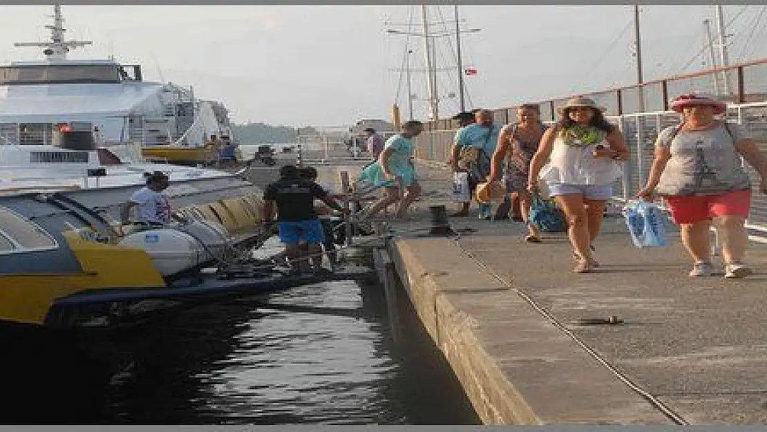 RODOS'A HER GÜN SEFER VAR