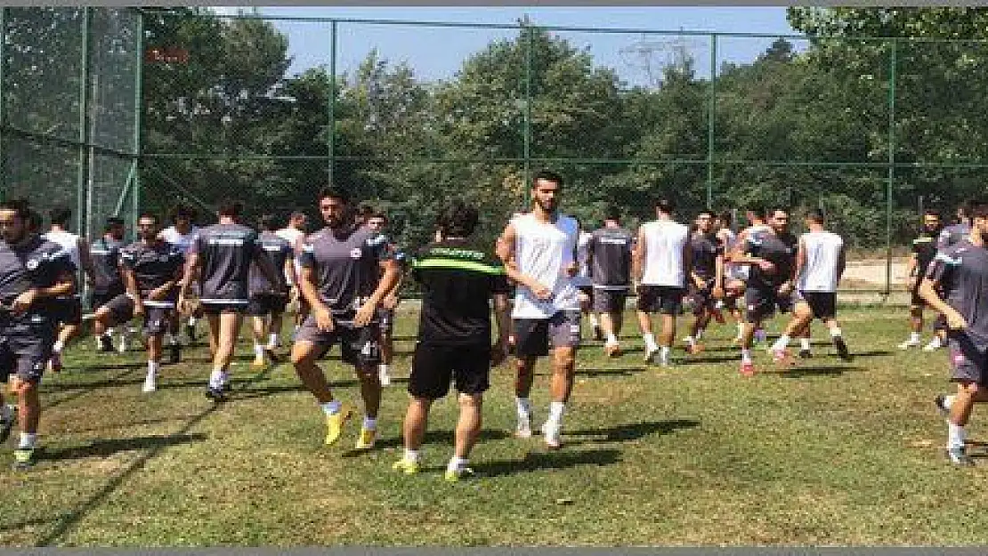  FETHİYESPOR`DA 4 İMZA DAHA