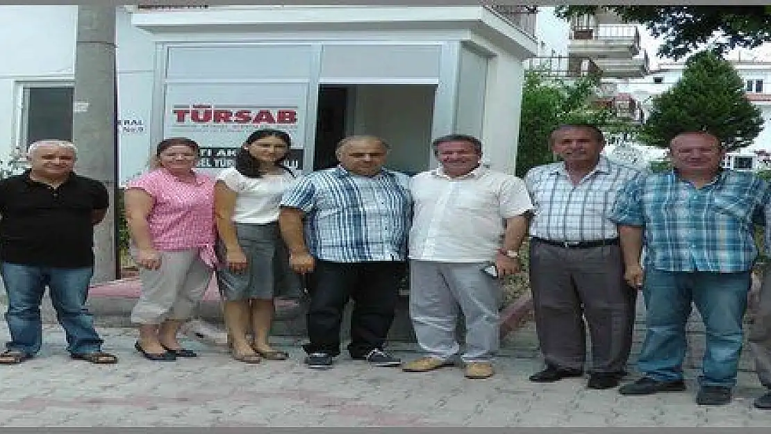 AK PARTİ'DEN TÜRSAB'A ZİYARET