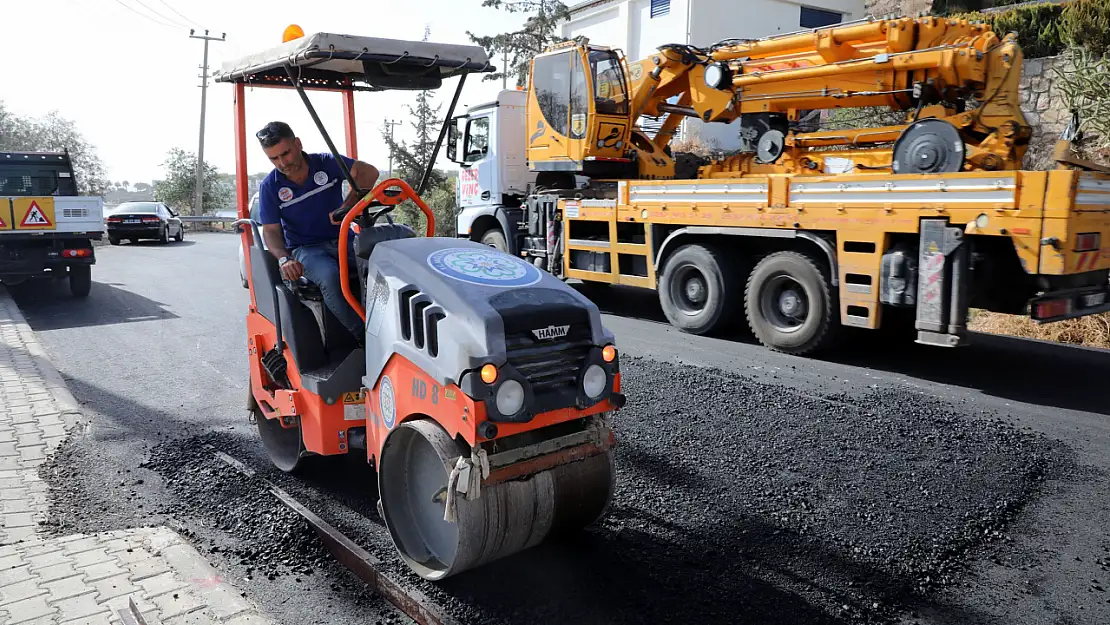 9 Bin Metre Sıcak Asfalt Yapıldı