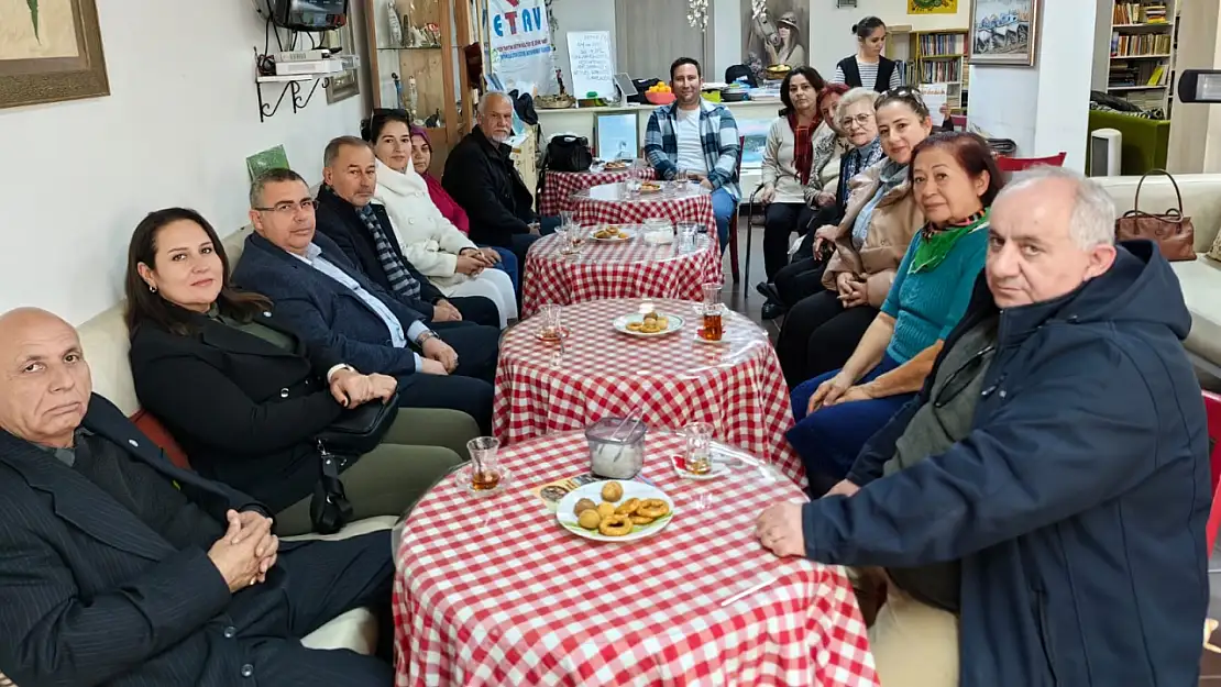 Aday Adayı Demirel'den, FETAV'a ziyaret